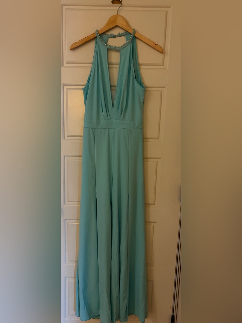 Very nice woman jumpsuit  soft materials.